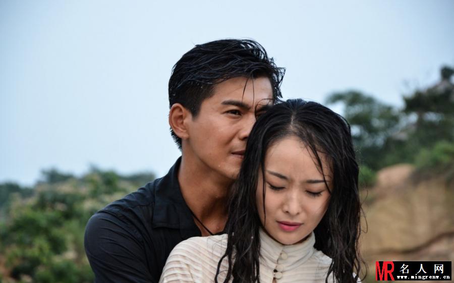 大世界曝光海报 乔任梁李曼倾情演绎(1)