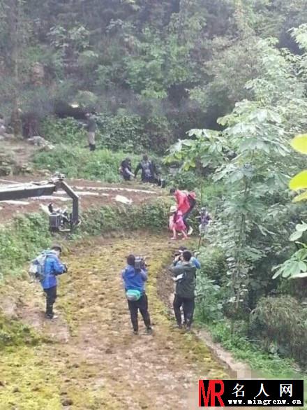 陆毅确认参加爸爸去哪儿2 拍摄现场组图曝光(1)