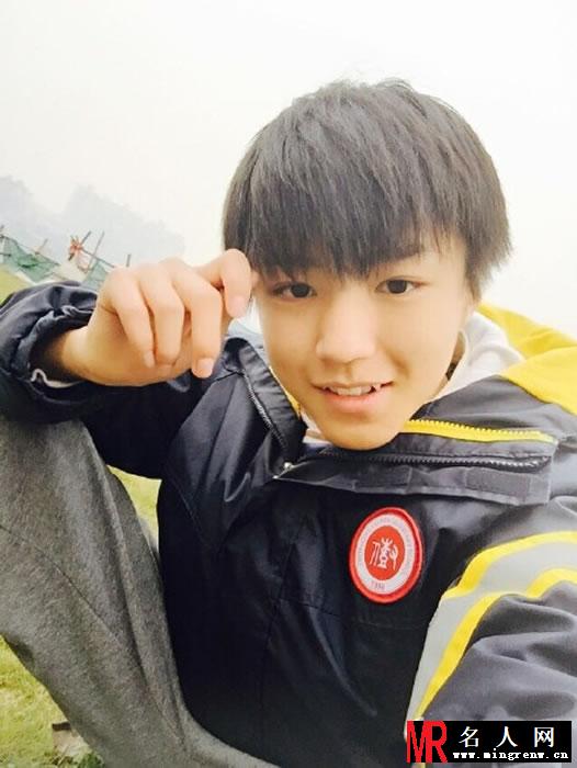 TFBOYS王俊凯2014年下半年帅气生活照集(1)
