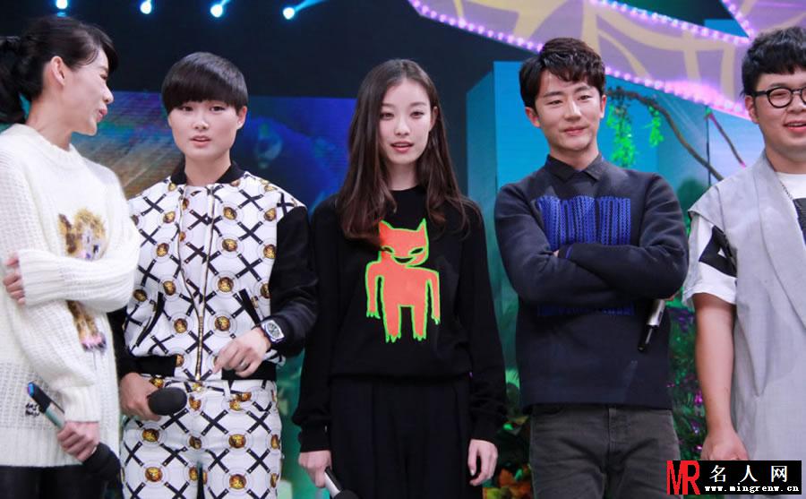 美妙的朋友上快本 倪妮胡杏儿卖萌剧照(1)