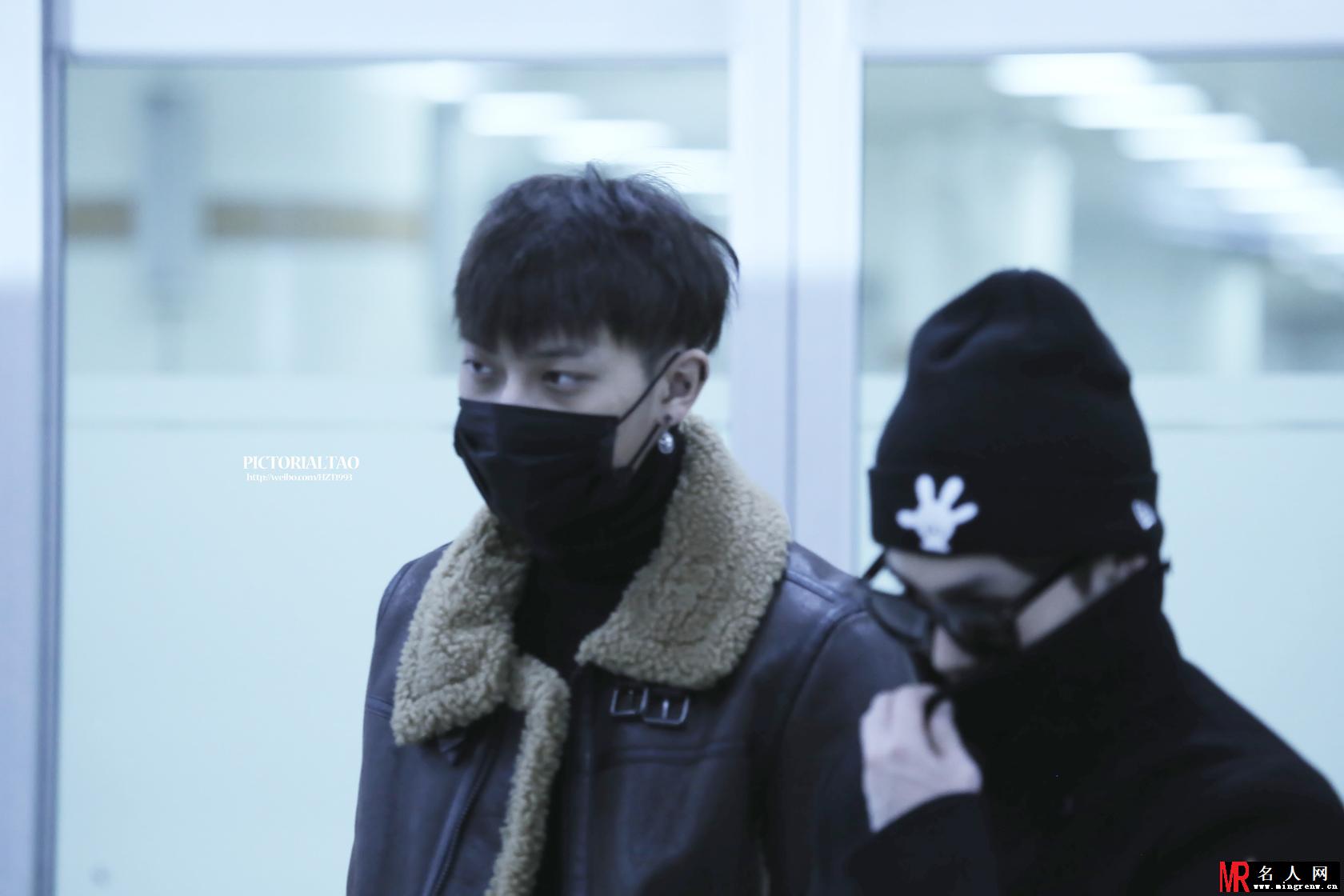 2014年11月EXO帅气亮相机场写真日本返韩黄子韬图片写真(1)