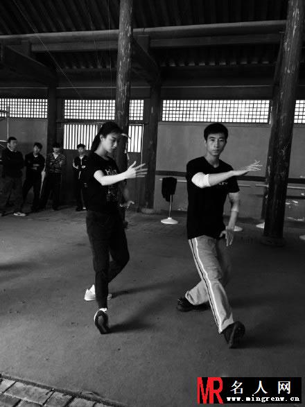 倪妮2015学习武术生活照 刻苦勤奋十分认真(1)