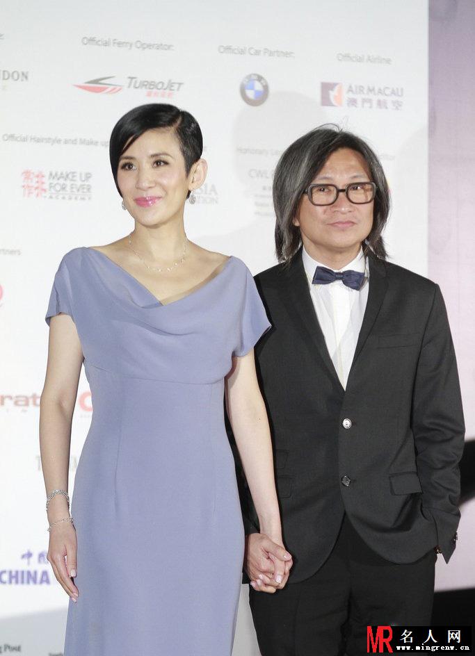 王祖蓝成功求婚 娱乐圈最萌身高差情侣知多少(1)