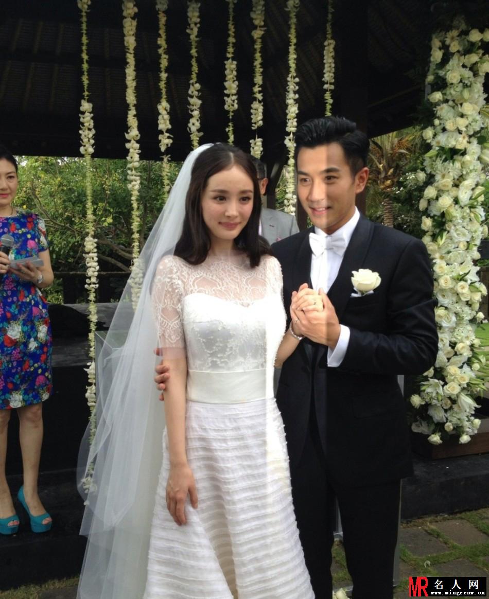 杨幂刘恺威甜蜜大婚 当众热吻羡煞众人(1)