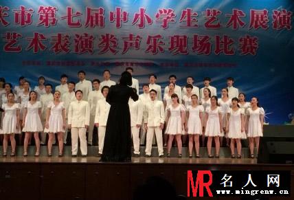 TFboys王源小小年纪参加声乐比赛 有模有样认真卖力(1)