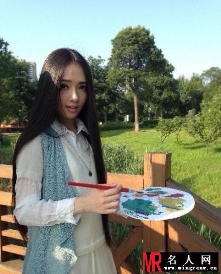 郭碧婷同性恋女友曝光 与比比蓝亲密合照(1)