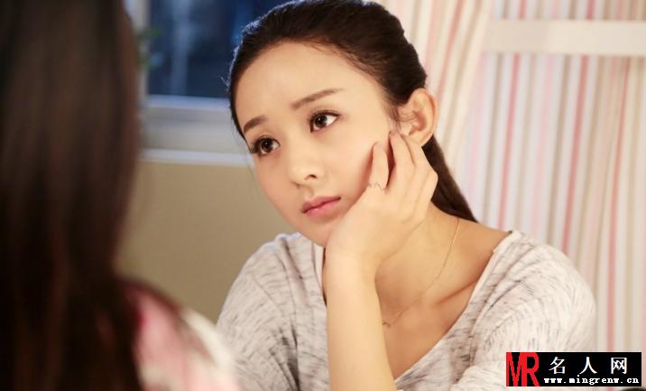 实习生曝人物特辑  赵丽颖饰演女一号宋暖(1)