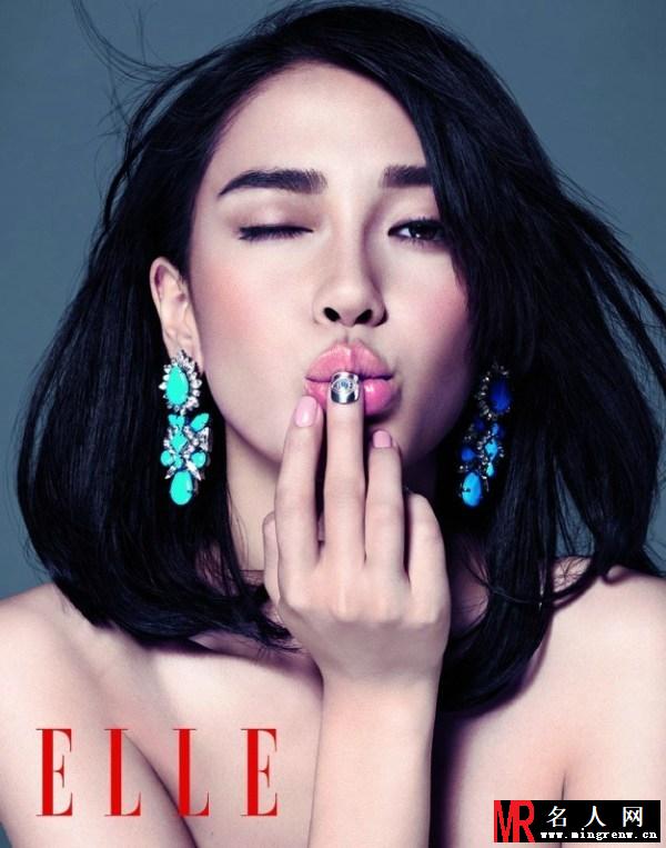 Angelababy全新ELLE大片 甜美性感小清新(1)