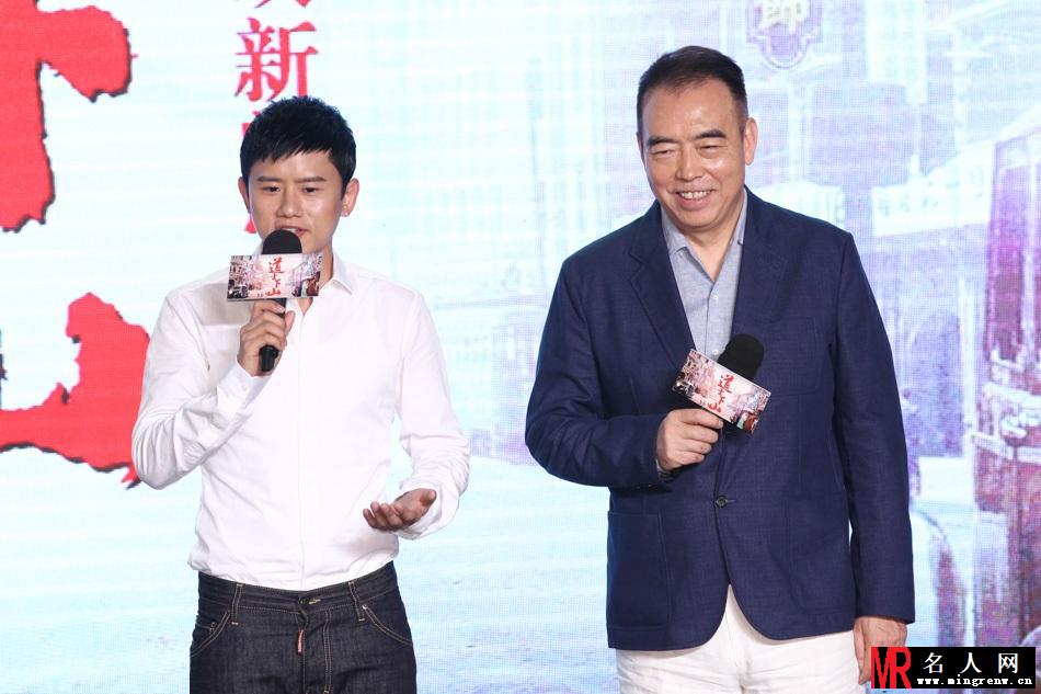《道士下山》首映礼 王宝强牵手林志玲亮相(1)