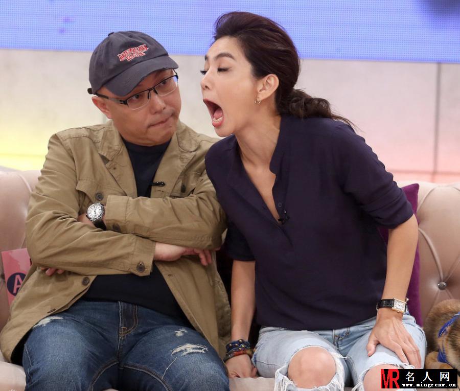 Ella做客SS小燕之夜 扮鬼脸囧态百出(1)