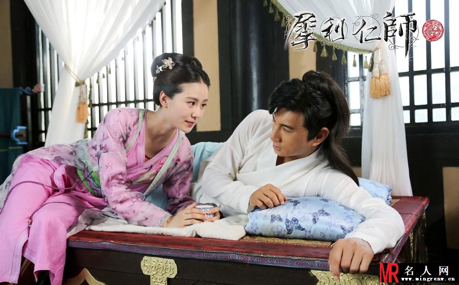 犀利仁师甜蜜剧照 吴奇隆惨被调戏(1)