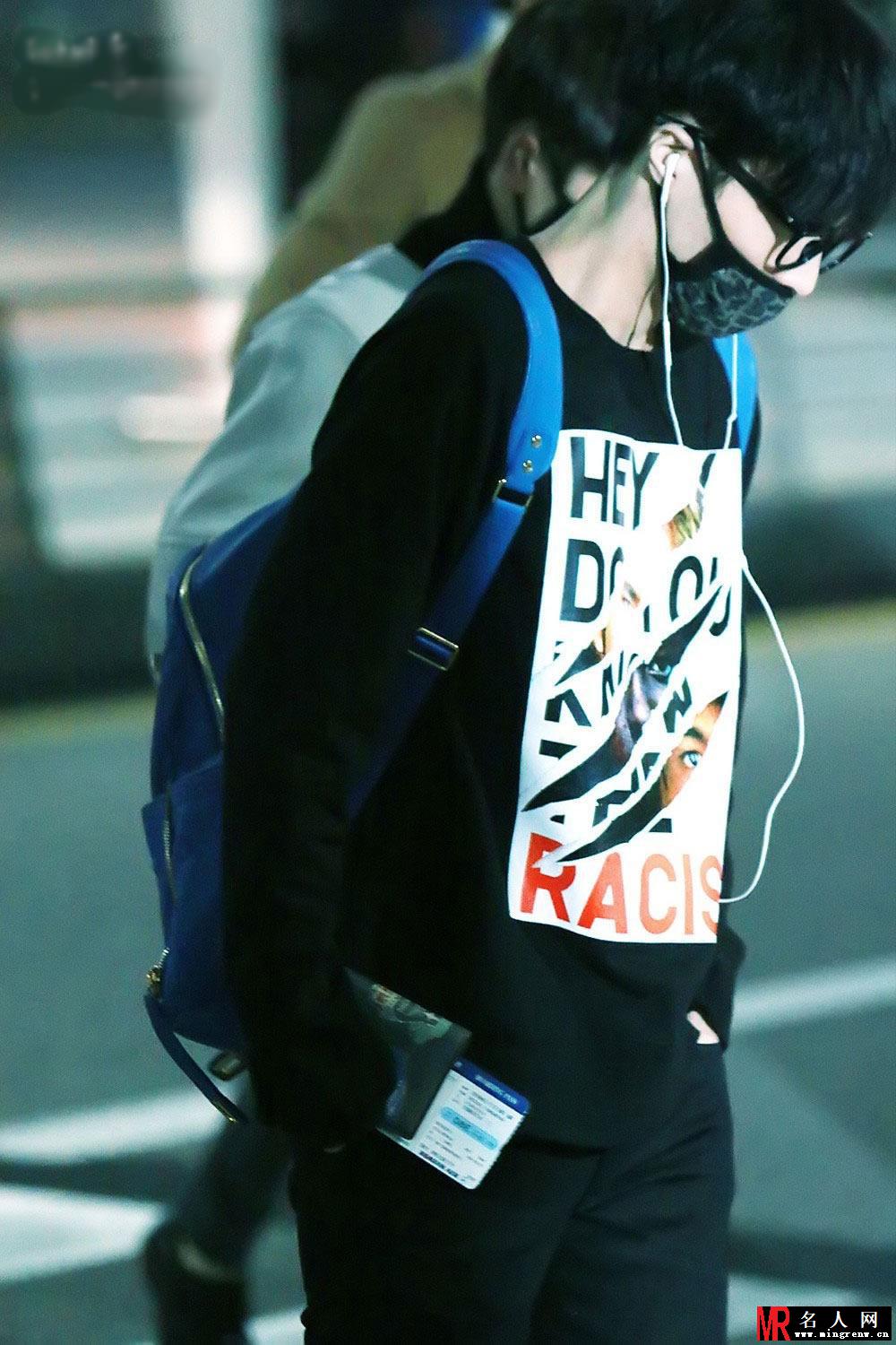 EXO张艺兴2014年11月机场写真 飞往日本可爱呆萌(1)