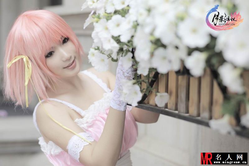 翻版杨幂陈丹婷代言网游性感诱惑写真(1)