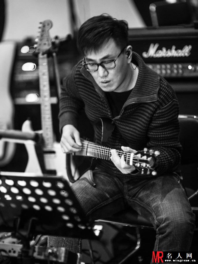 我是歌手3幕后团队曝光 梁翘柏率乐队亮相(1)