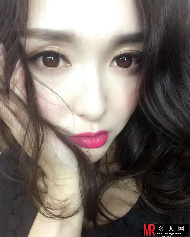 唐嫣海量甜美可人私照流出(1)