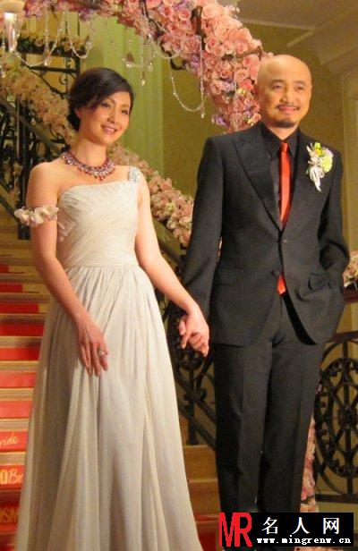 蔡琳高梓淇甜蜜大婚 图揭因戏结缘情侣(1)