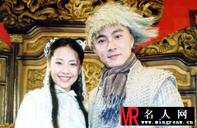 蔡琳高梓淇甜蜜大婚 图揭因戏结缘情侣(1)