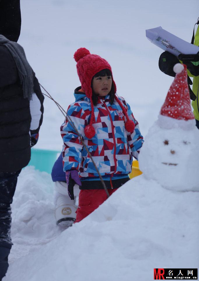 爸爸去哪儿雪乡牡丹江最新剧照 欢乐玩耍(1)