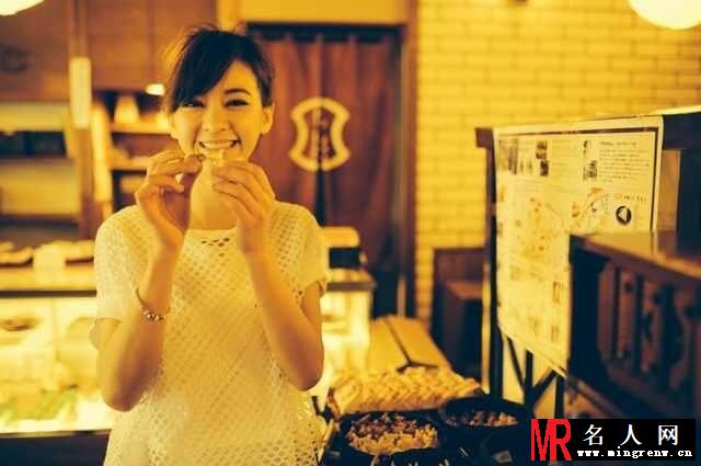 陈意涵最新写真 我愿意做个一个快乐的吃货(1)