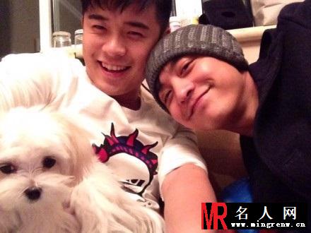 陈赫跑男卖萌照 2013生活照搞怪无底线(1)