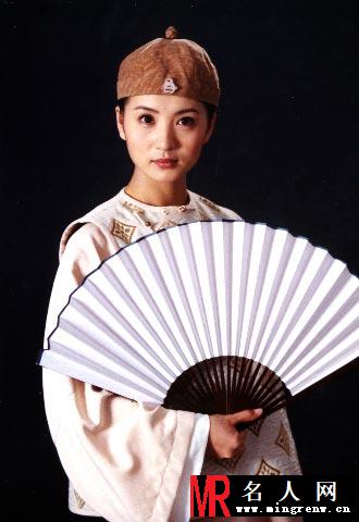 刘诗诗刘亦菲 女星帅气男装赛潘安(1)