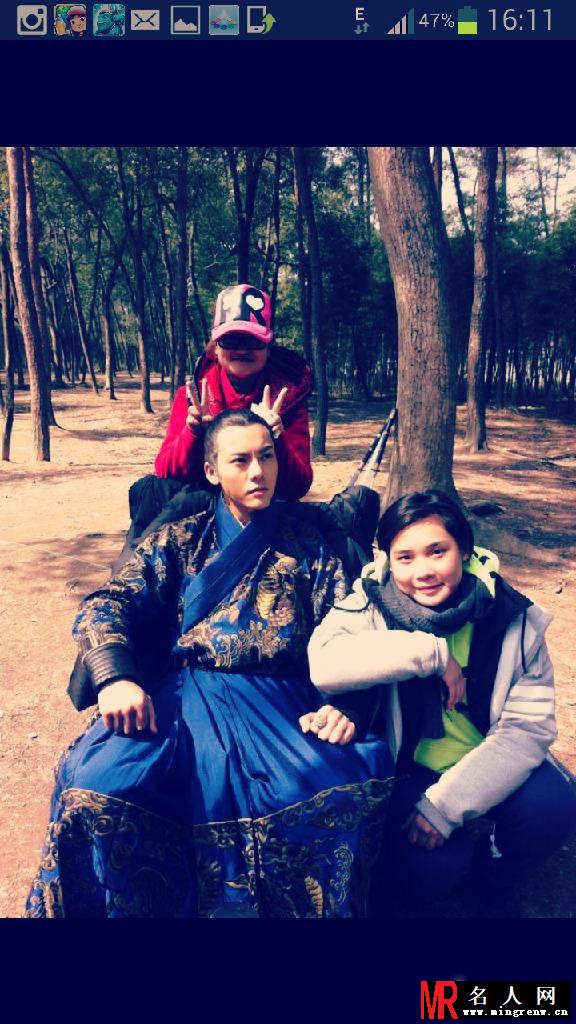陈伟霆微博自拍2013年合集 健身房现八块腹肌(1)