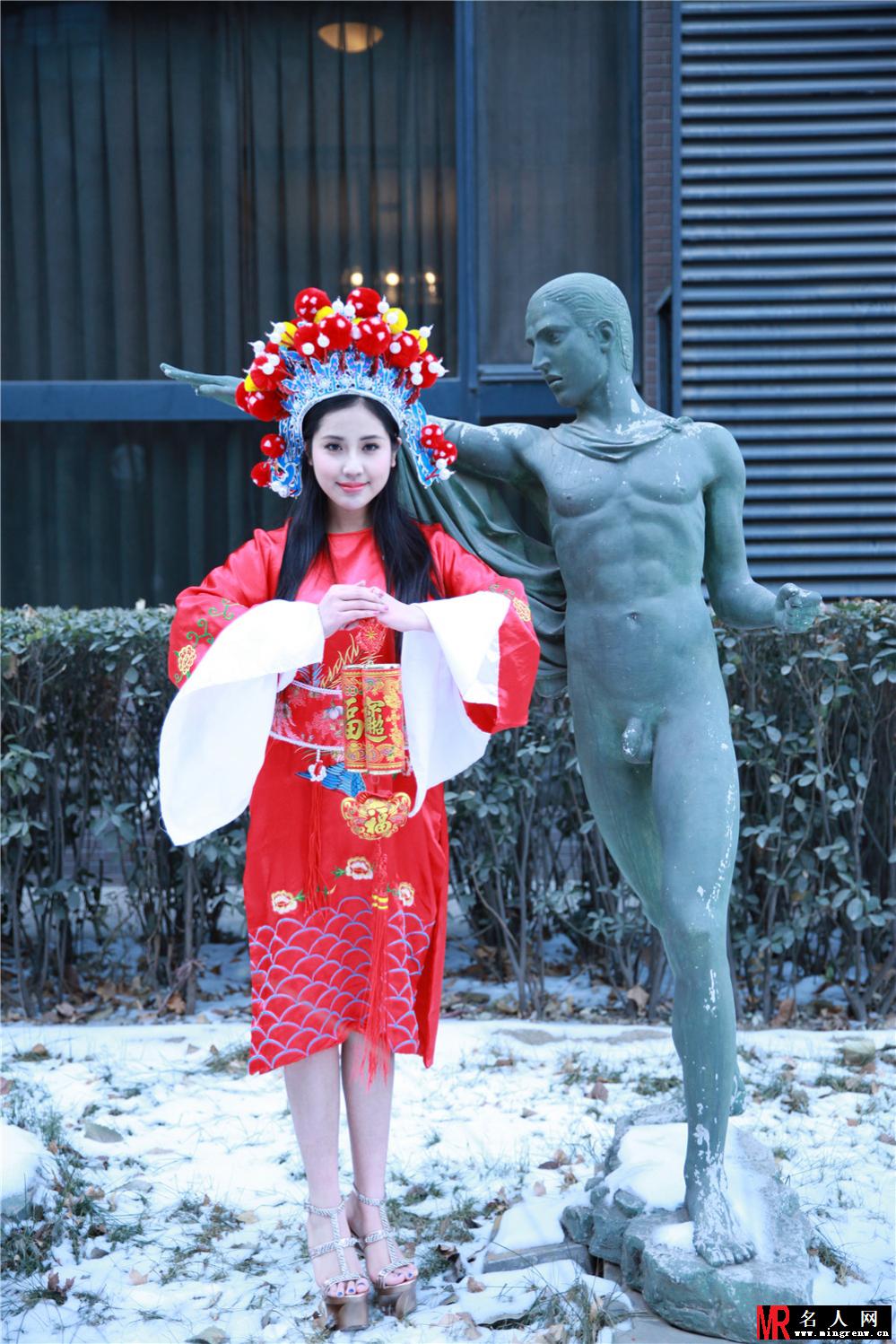 K奶戴予桐情人节拍写真 秀爆乳变最美女财神(1)