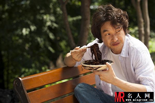 我的帕瓦罗蒂罗尚镇剧照(1)