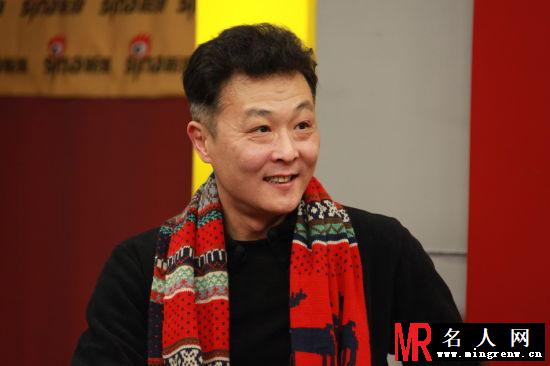 钱波生活照(1)