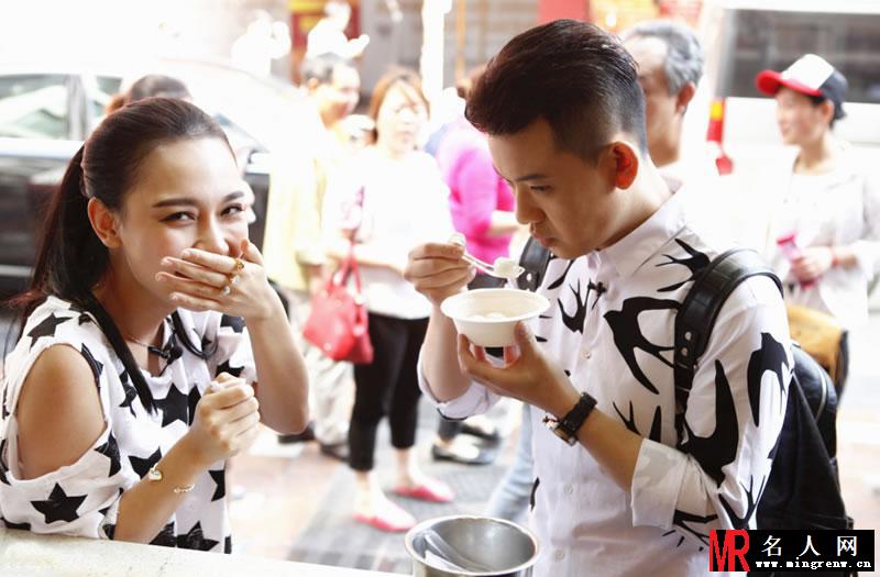 《明星美食地图》孙骁骁李响“情侣装” 带你游重庆美食(1)