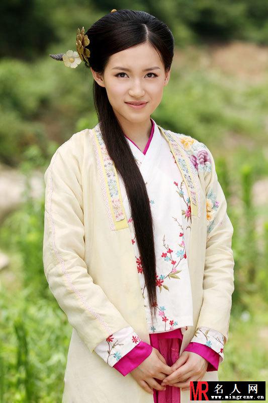 美人如画曝光苏青剧照 多款造型魅惑动人(1)