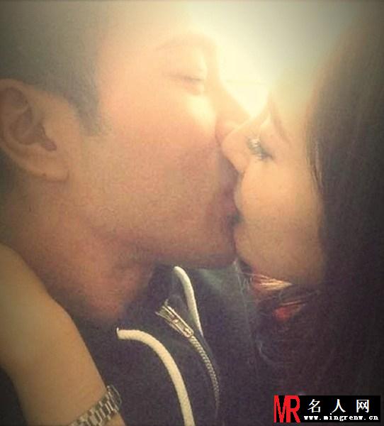 杨幂刘恺威今日大婚 两人25个甜蜜瞬间回顾(1)