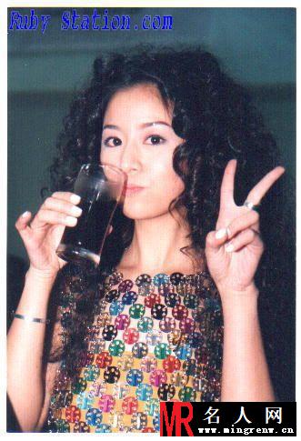 千禧年十大中文金曲颁奖礼 林心如获最佳新人铜奖(1)
