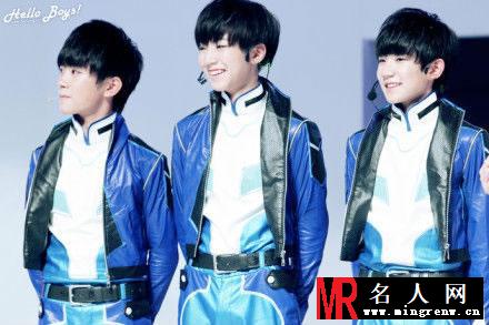 TFBOYS《China Joy》活动现场 蓝色套装阳光帅气(1)