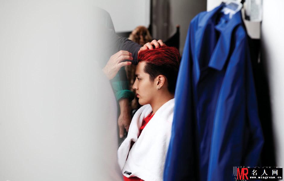 吴亦凡与肯达尔·詹娜拍摄《Vogue》七月刊封面(1)