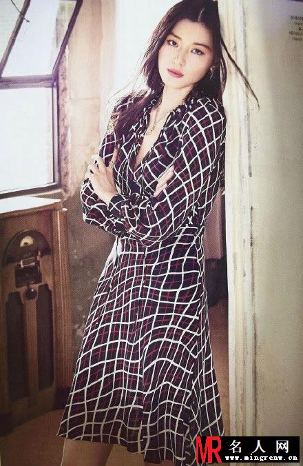 全智贤《ELLE》最新写真 慵懒迷人女神气质(1)