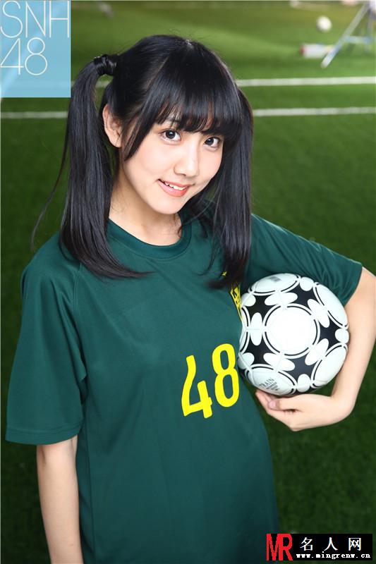 SNH48助阵世界杯 拍摄足球派对mv写真(1)