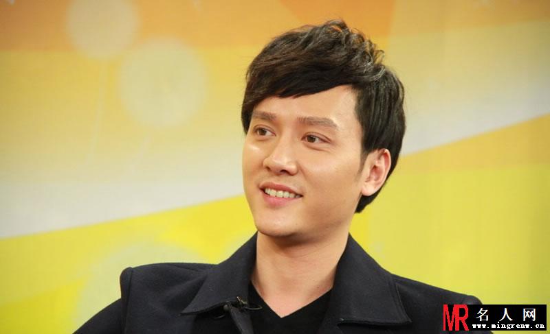 2011年冯绍峰做客腾讯名人坊 幽默谈吐引人喜爱(1)