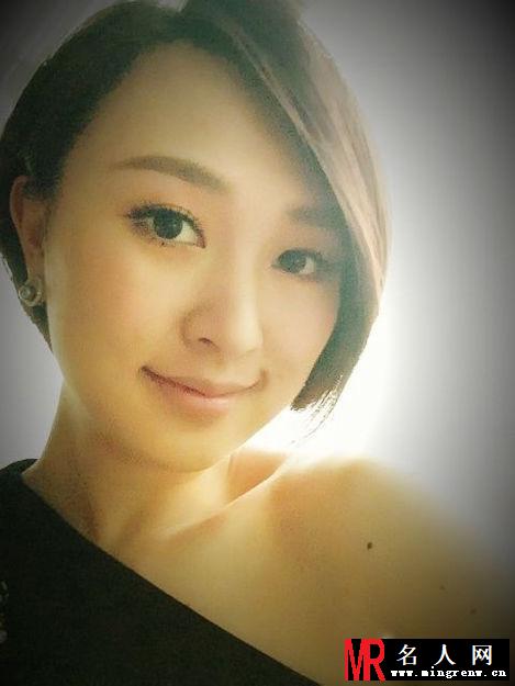 央视女主播欧阳智薇被调查 昔日甜美照曝光(1)