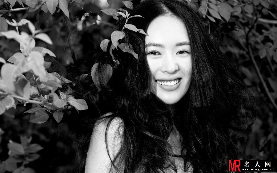 童谣杂志大片 气质优雅获封女神(1)