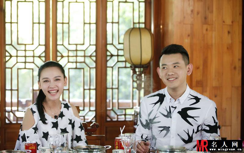 《明星美食地图》孙骁骁李响“情侣装” 带你游重庆美食(1)