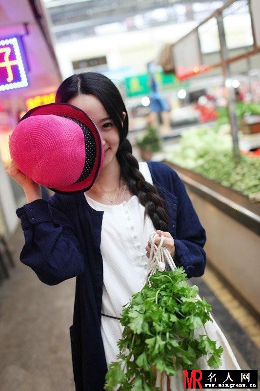 武音校花私房照曝光 清纯邻家小妹笑容甜美动人(1)