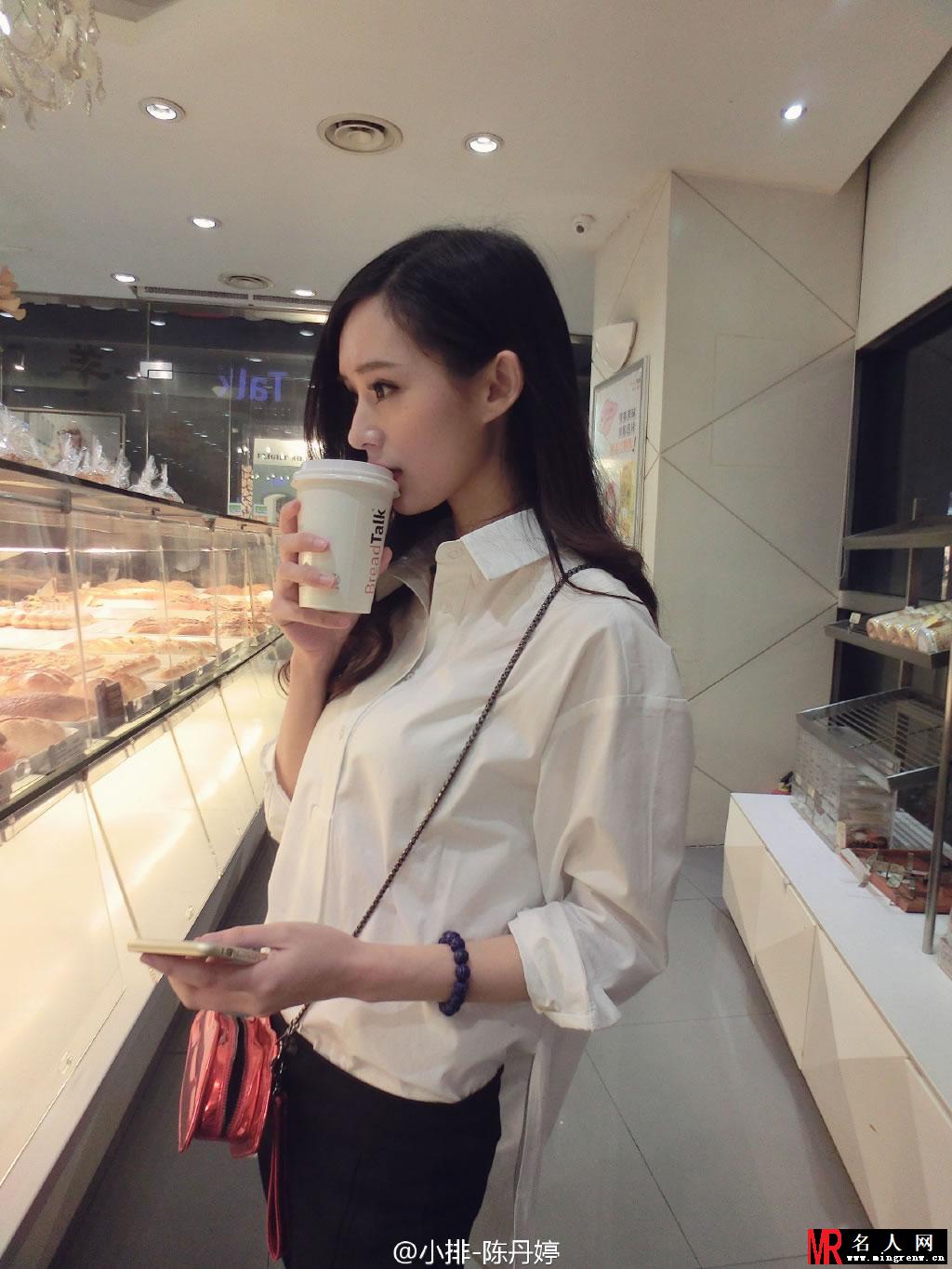 翻版杨幂陈丹婷最新写真 白衣飘飘显气质(1)