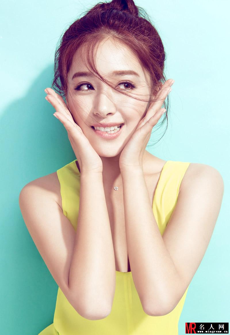 阚清子夏日清凉写真曝光 美艳超长睫毛惹人羡慕(1)