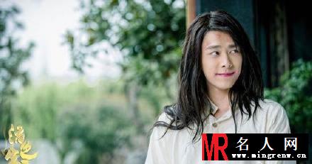 活色生香曝光李易峰奇葩剧照 化身媒婆形象尽毁(1)