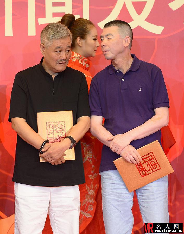 2013娱乐圈明星争相上头条 图文并茂大回顾(1)