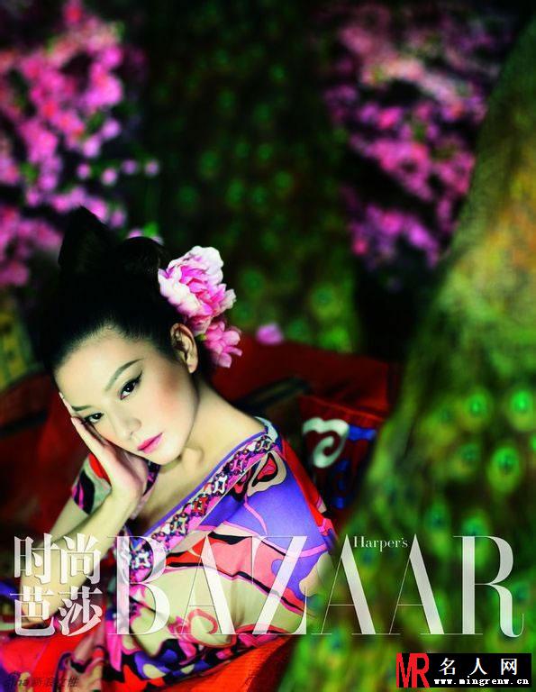 赵薇美艳登杂志封面 尽显女人味(1)