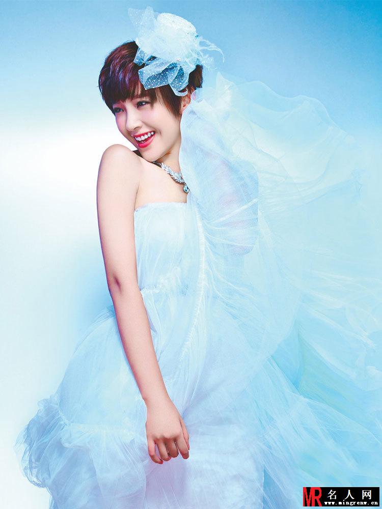 唐艺昕婚纱写真曝光 变身短发个性新娘(1)