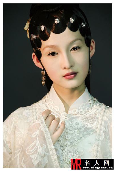 红楼梦李少红版薛宝钗（少女）剧照(1)