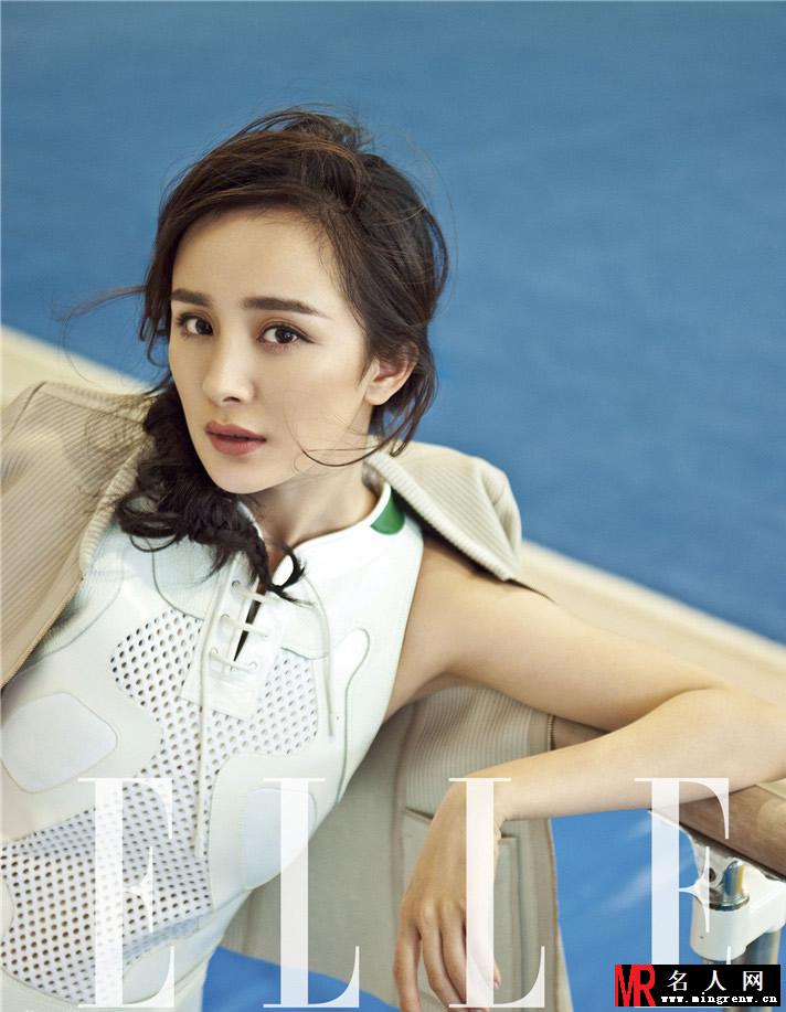 杨幂力量与温柔并存 另类性感写真展诱惑(1)